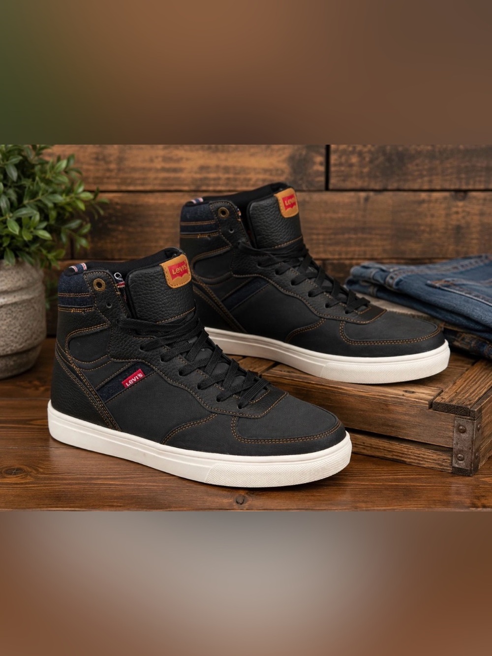 Levi's Men's Black High Top Sneakers Size 10 Casual Lace Up Shoes